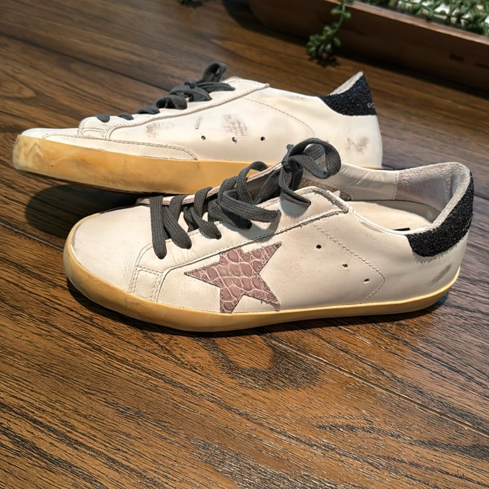 Golden goose size 39